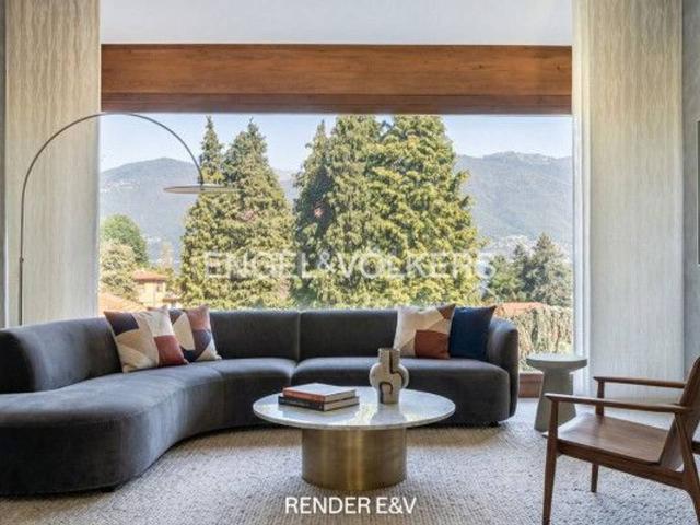 Villa in vendita a Porto Valtravaglia