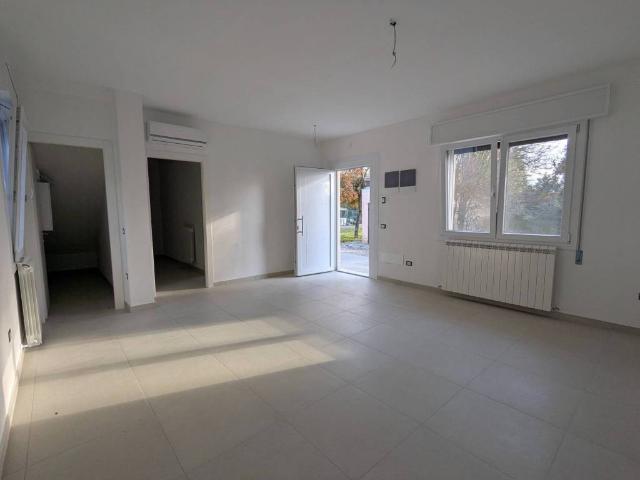 Villa in vendita a Porto Viro RO