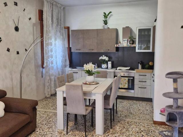 Villa in vendita a Porto Viro RO