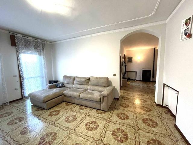 Villa in vendita a Porto Viro RO