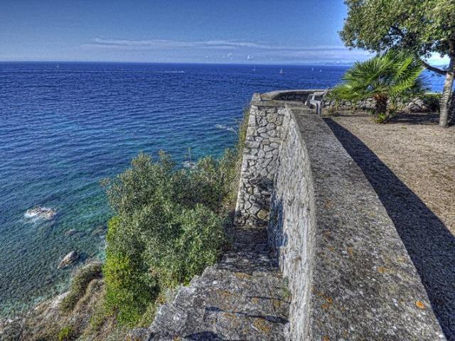 VILLA in VENDITA a PORTOFERRAIO ISOLA D'ELBA di 5 vani