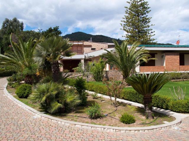 Villa in vendita a Portoferraio