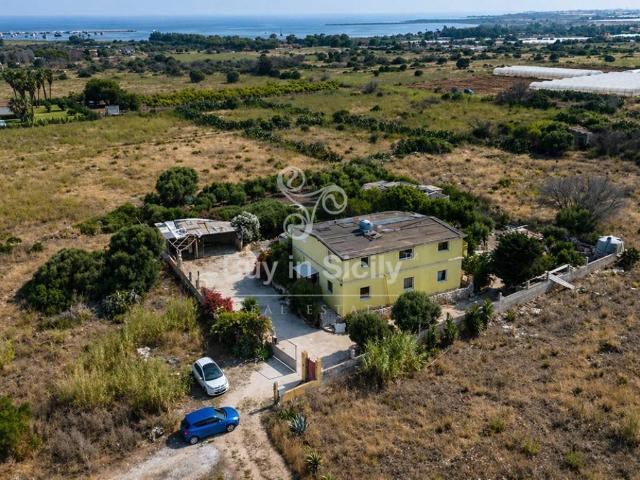 Villa in vendita a Portopalo di Capo Passero SR