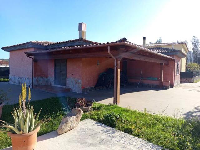 Villa in vendita a Posada NU