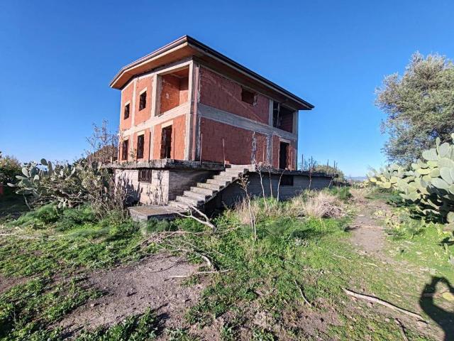 Villa in vendita a Paternò CT