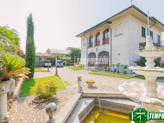 Villa in vendita a Pavia PV