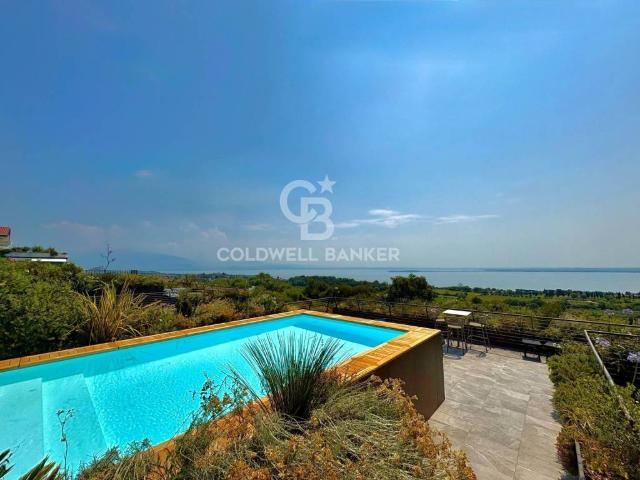 Villa in vendita a Padenghe sul Garda BS