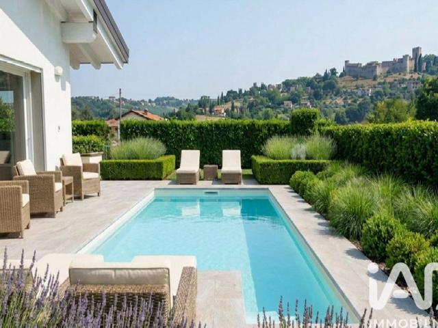 Villa in vendita a Padenghe sul Garda BS