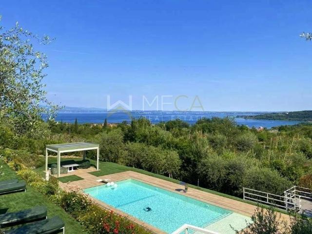 Villa in vendita a Padenghe sul Garda BS