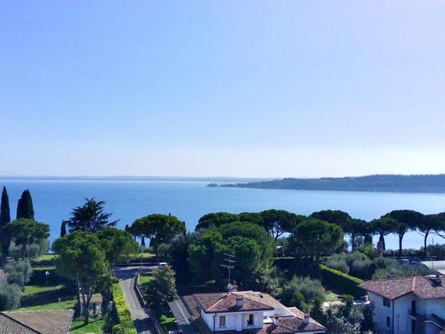 Villa in vendita a Padenghe sul Garda BS