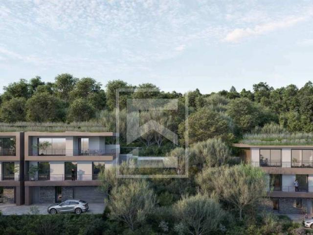 Villa in vendita a Padenghe sul Garda BS