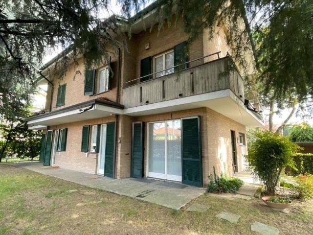 Villa in vendita a Paderno Dugnano MI