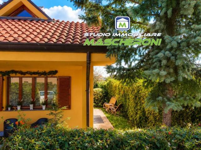 Villa in vendita a Paderno Dugnano MI