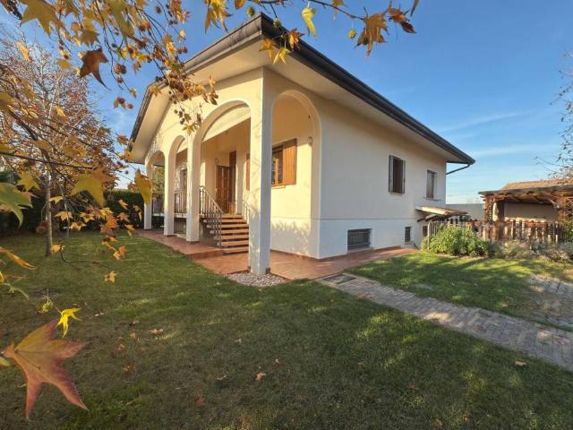 Villa in vendita a Paese TV