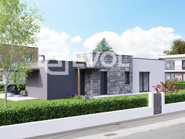 Villa in vendita a Pagnacco, Plaino