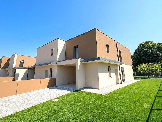 Villa in vendita a Pagnacco UD