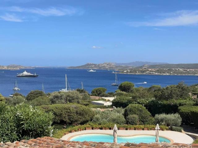 Villa in vendita a Palau OT