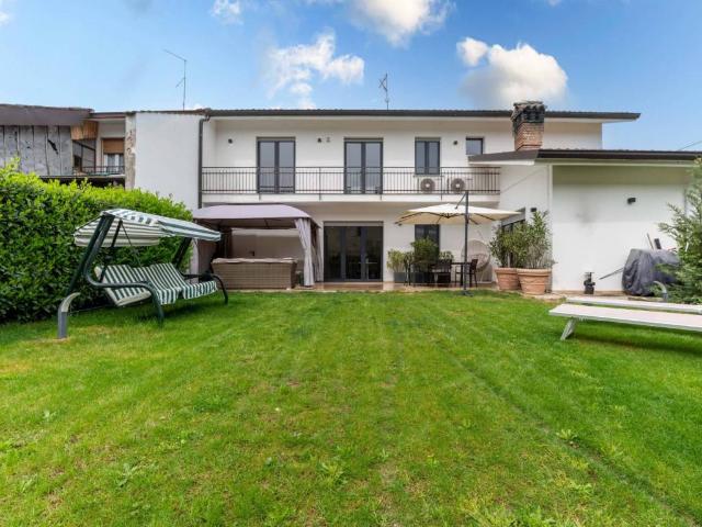 Villa in vendita a Palazzo Pignano CR