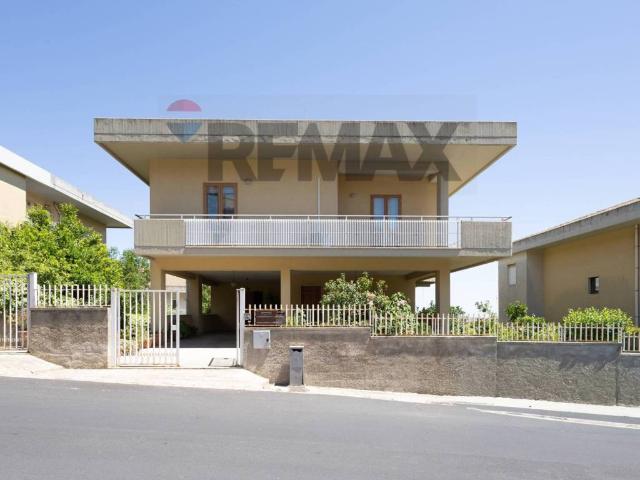 Villa in vendita a Palazzolo Acreide SR