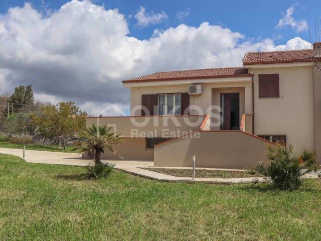 Villa in vendita a Palazzolo Acreide SR