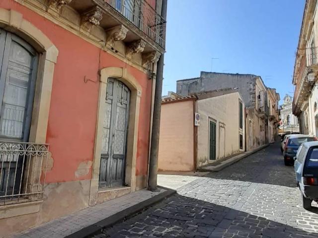 Villa in vendita a Palazzolo Acreide SR