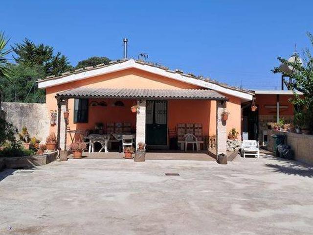 Villa in vendita a Palazzolo Acreide SR