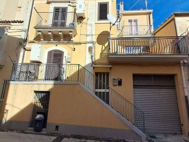 Villa in vendita a Palazzolo Acreide SR