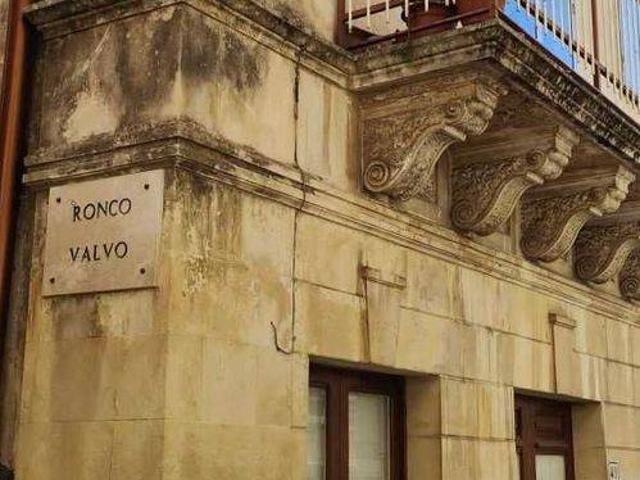 Villa in vendita a Palazzolo Acreide SR