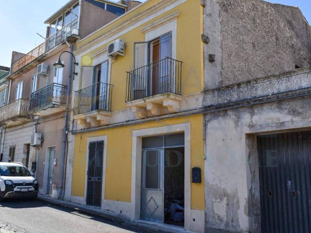 Villa in vendita a Palazzolo Acreide SR