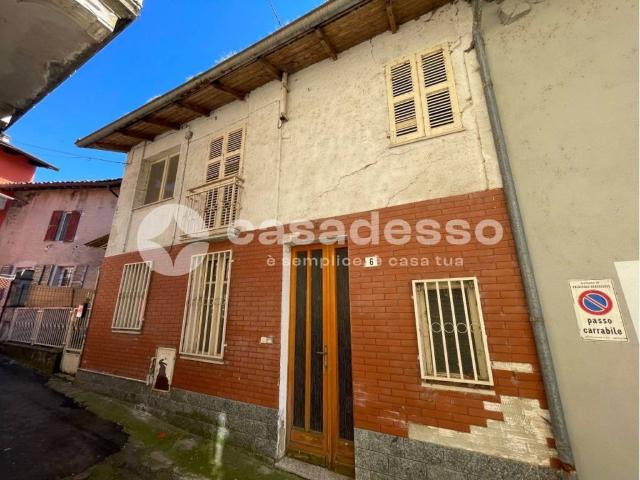 Villa in vendita a Palazzolo Vercellese VC