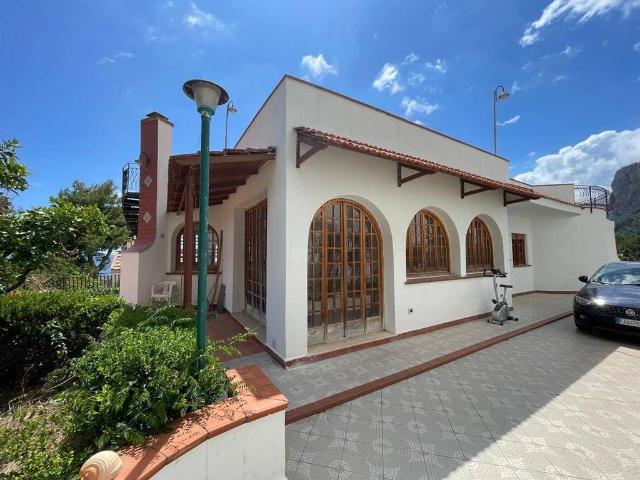 Villa in vendita a Palermo PA