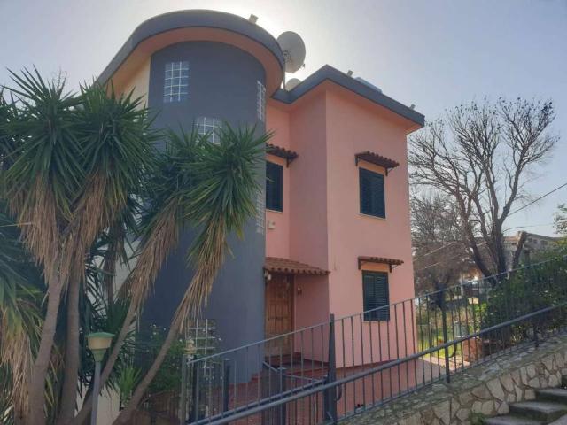 Villa in vendita a Palermo PA