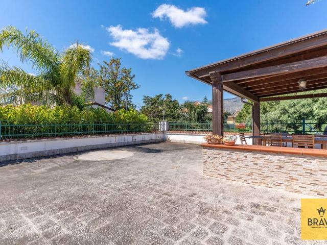 Villa in vendita a Palermo PA