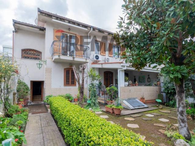 Villa in vendita a Palermo PA
