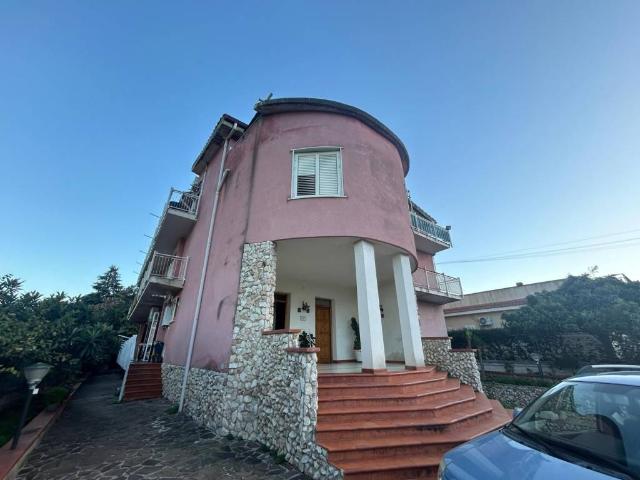 Villa in vendita a Palermo PA