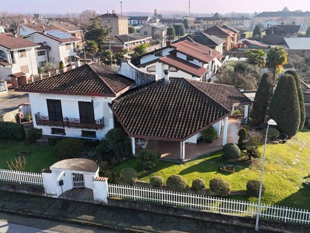 Villa in vendita a Palestro