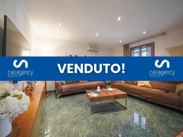 Villa in vendita a Palo del Colle BA