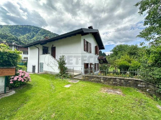 Villa in vendita a Paluzza UD