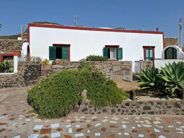 Villa in vendita a Pantelleria TP