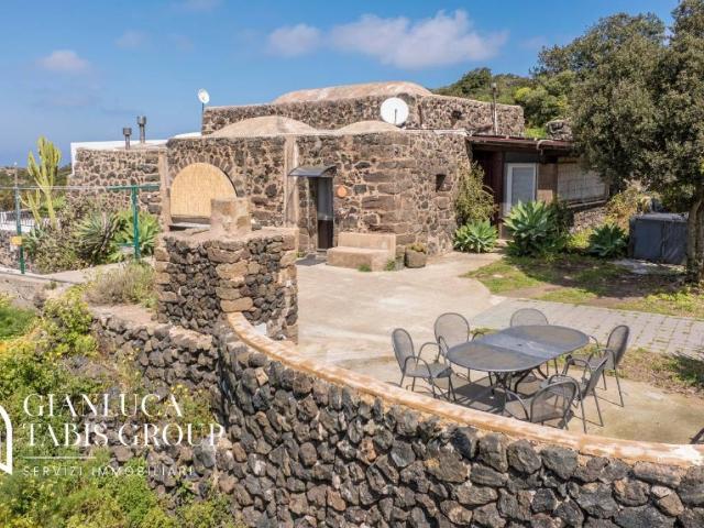 Villa in vendita a Pantelleria TP