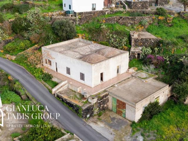 Villa in vendita a Pantelleria TP