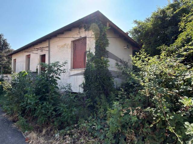 Villa in vendita a Parabiago MI