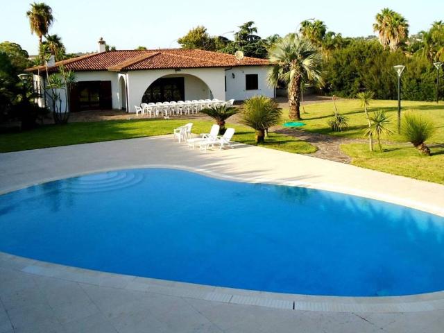 Villa in vendita a Parabita LE