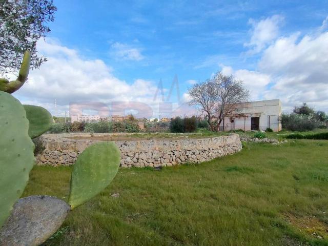 Villa in vendita a Parabita LE