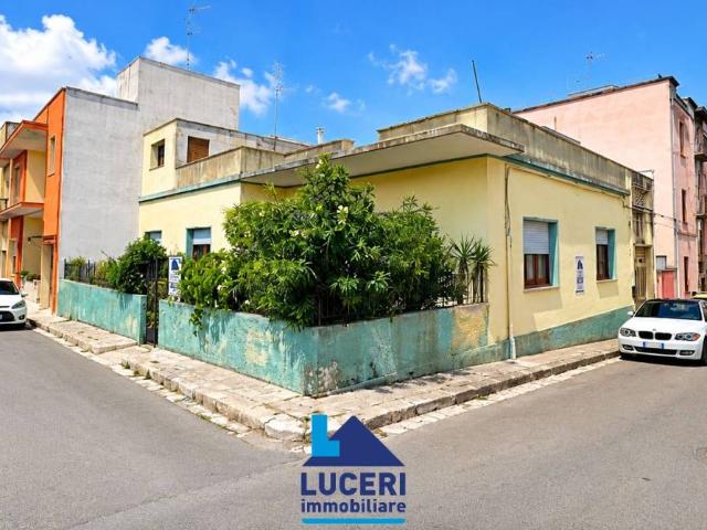 Villa in vendita a Parabita LE