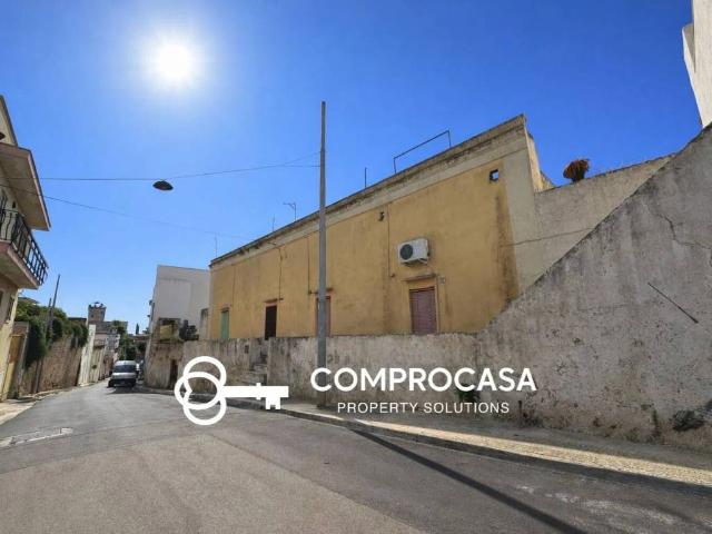 Villa in vendita a Parabita LE