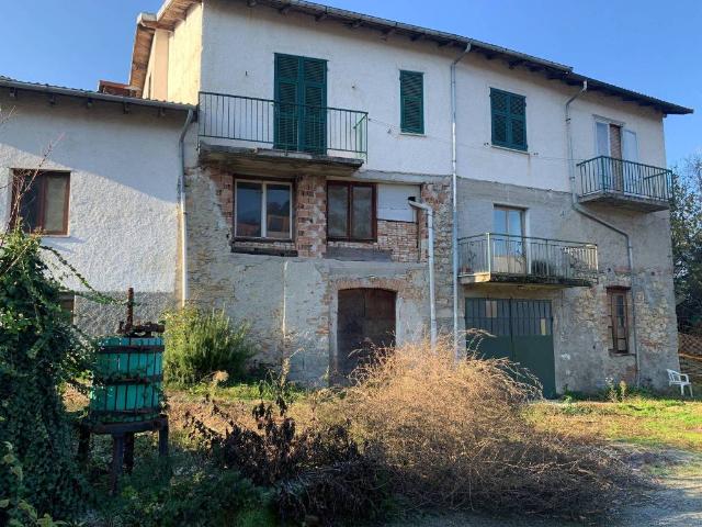 Villa in vendita a Parodi Ligure AL