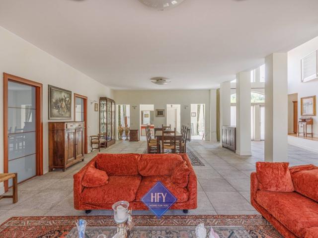 Villa in vendita a Parma, Carignano