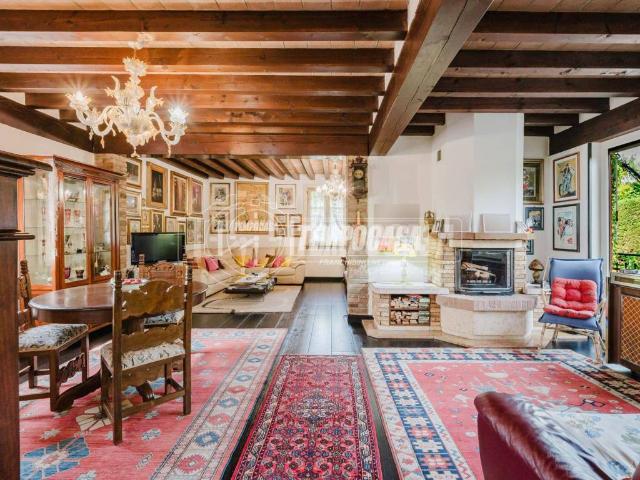 Villa in vendita a Parma PR