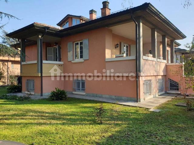 Villa in vendita a Parma PR